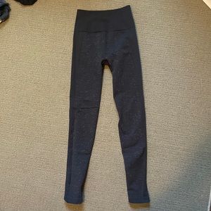 Lululemon speckled high waisted leggings size 2